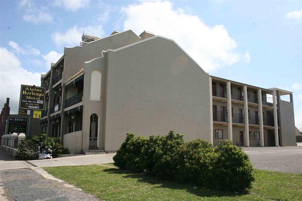 Alpine Heritage Motel Goulburn Zewnętrze zdjęcie